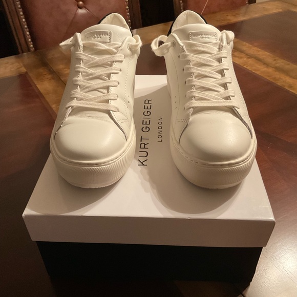 Kurt Geiger London Laney Sneaker              Size 7.5 US / 38 EU - Picture 6 of 9